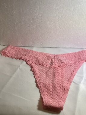 PINK Victoria's Secret Pink Lace Thong Panty